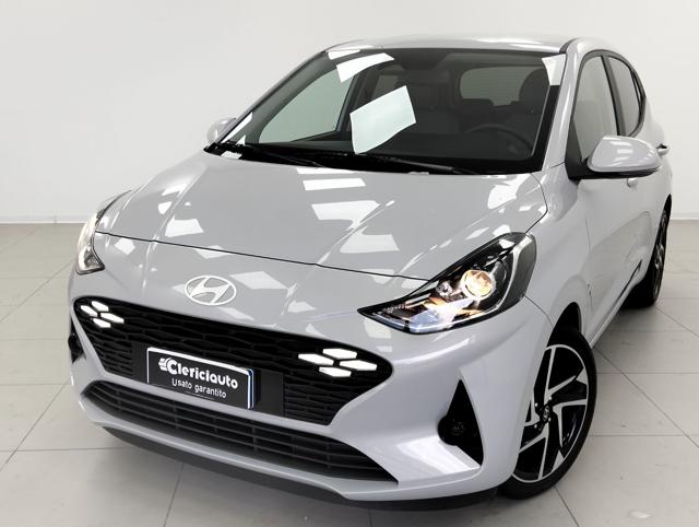 Hyundai i10 1.0 MPI AT Prime usato a LURATE CACCIVIO