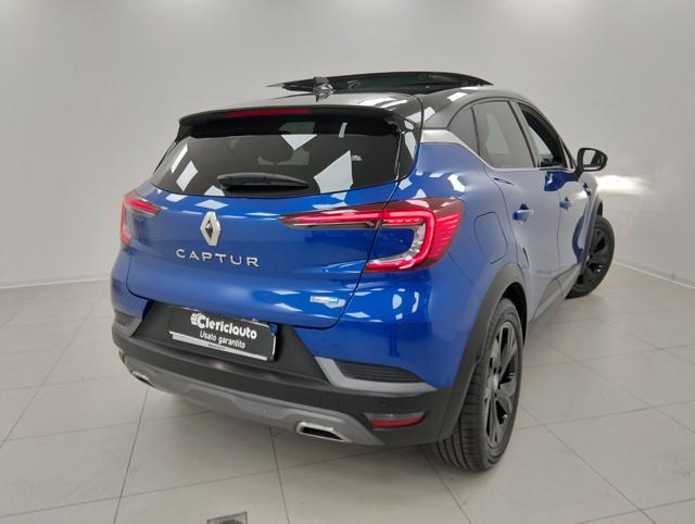 Renault Captur Full Hybrid E-Tech 145 CV RS Line - foto 2 di 4