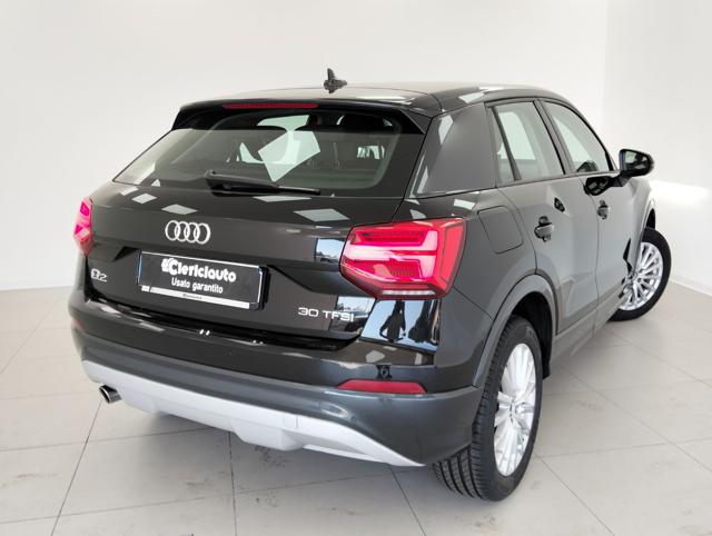 Audi Q2 30 TFSI S tronic Business - foto 2 di 4