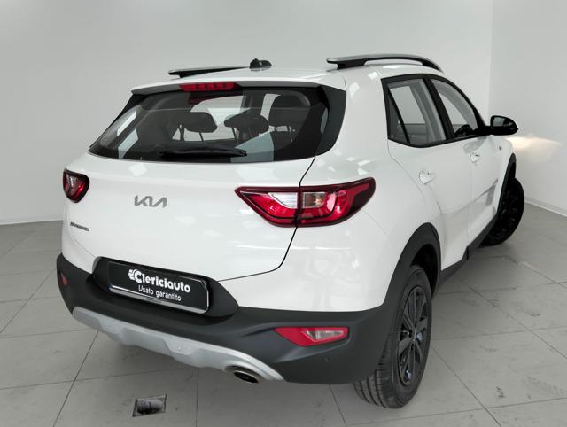 Kia Stonic 1.2 DPI Urban - foto 2 di 4