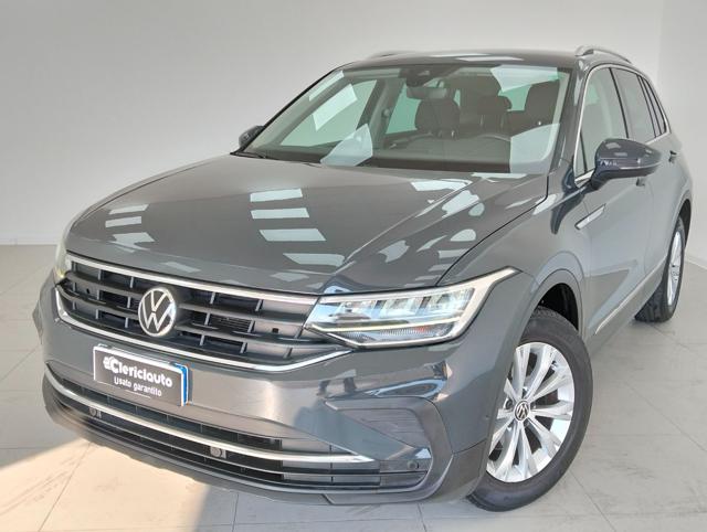 Volkswagen Tiguan 2.0 TDI 150 CV DSG Elegance usato a LURATE CACCIVIO