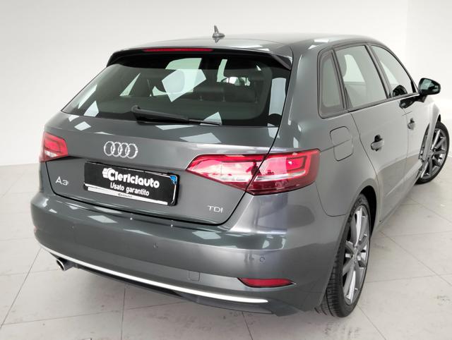 Audi A3 SPB 1.6 TDI 116 CV S tronic Sport - foto 2 di 4