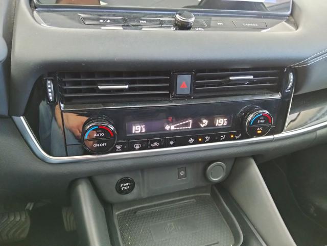 Nissan Qashqai e-Power N-Connecta (TETTO PAN.), del 2023, 48.000 km, in vendita a Lurate Caccivio (CO)