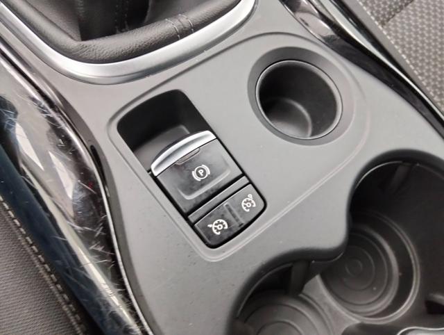 Renault Kadjar Blue dCi 8V 115CV Sport Edition, del 2020, 103.500 km, in vendita a Lurate Caccivio (CO)