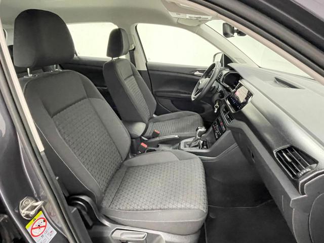 Volkswagen T-Cross 1.0 TSI 110 CV DSG Style - foto 3 di 20