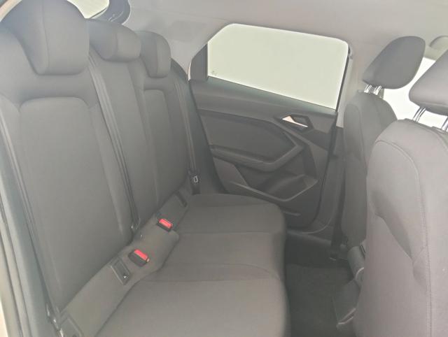 Audi A1 SPB 25 TFSI Identity Black - foto 3 di 18