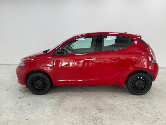 Lancia Ypsilon 1.0 FireFly 5 porte S&S Hybrid Ecochic Silver usato a LURATE CACCIVIO