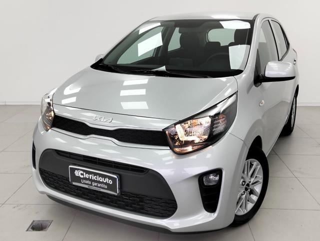 Kia Picanto 1.0 12V 5 porte Urban, del 2023, 5.100 km, in vendita a Lurate Caccivio (CO)