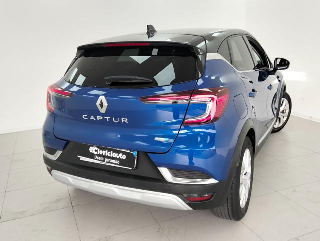 Renault Captur Full Hybrid E-Tech 145 CV Intens - foto 2 di 18