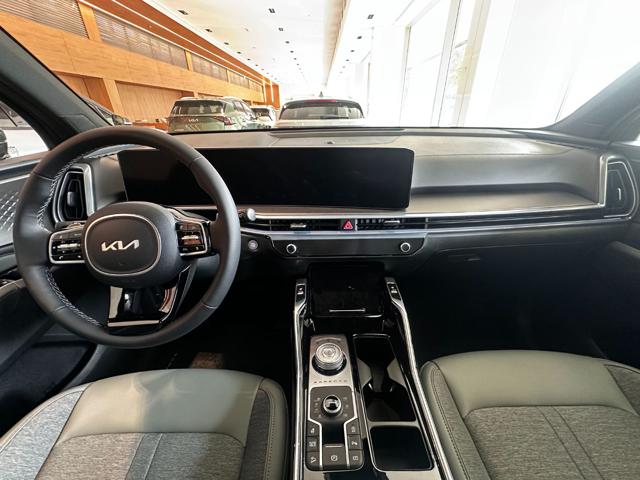 Kia Sorento 2.2 CRDi DCT8 4WD Style - foto 4 di 8