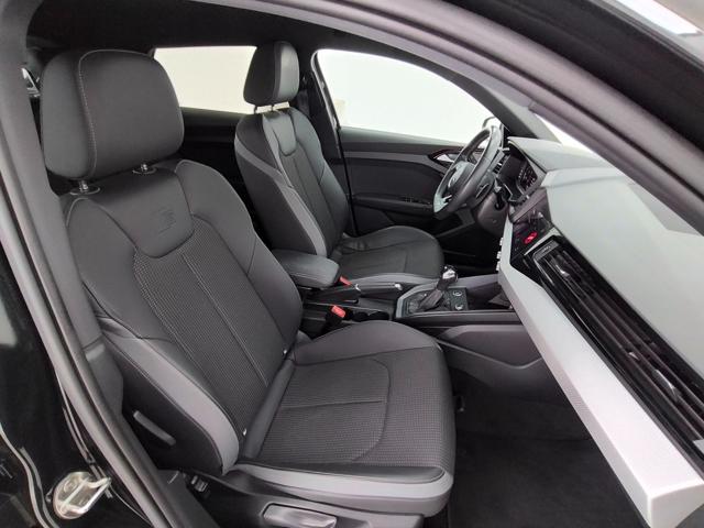 Audi A1 SPB 40 TFSI S tronic Identity Black - foto 3 di 4