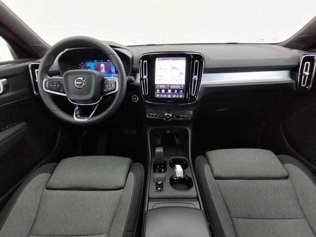 Volvo XC40 B3 automatico Core - foto 4 di 4