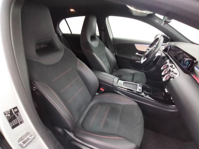 Mercedes-Benz A 180 d AMG Line Premium Plus auto - foto 3 di 4
