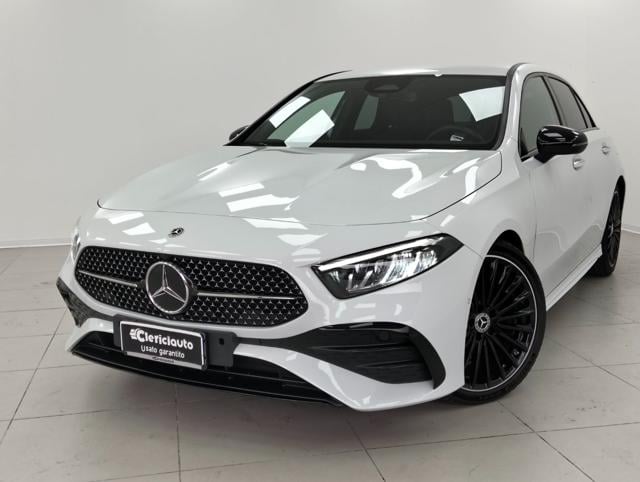 Mercedes-Benz A 180 d AMG Line Premium Plus auto, del 2023, 89.200 km, in vendita a Lurate Caccivio (CO)