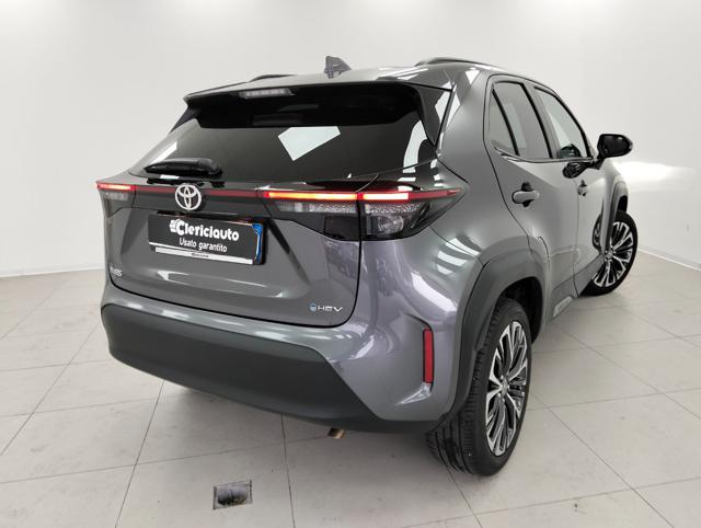 Toyota Yaris Cross 1.5 Hybrid 130 CV 5p. E-CVT Lounge - foto 2 di 4