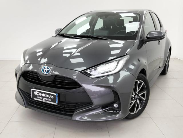 Toyota Yaris 1.5 Hybrid 5 porte Trend, del 2022, 52.100 km, in vendita a Lurate Caccivio (CO)