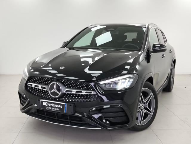 Mercedes-Benz GLA 180 d Automatic AMG Line Premium Plus, del 2024, 36.200 km, in vendita a Lurate Caccivio (CO)