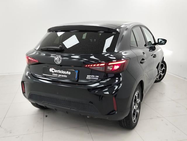 MG MG3 1.5 Hybrid+ Luxury - foto 2 di 4