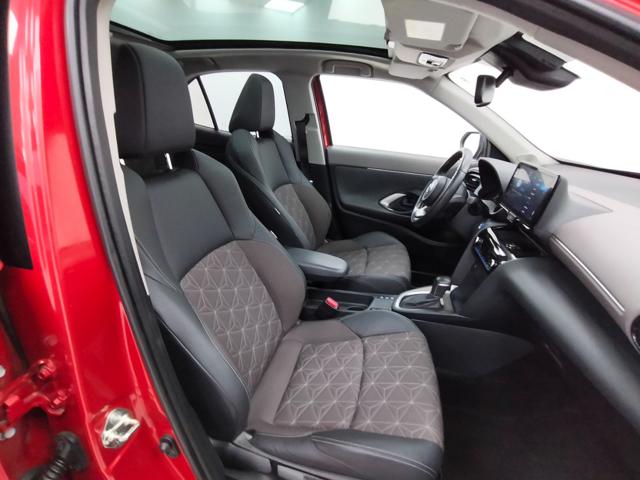 Toyota Yaris Cross 1.5 Hybrid 5p. E-CVT Lounge - foto 3 di 4