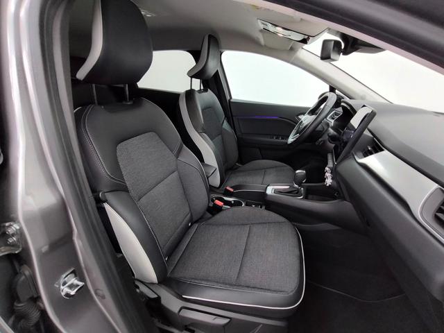 Renault Captur Full Hybrid E-Tech 145 CV Techno - foto 3 di 4