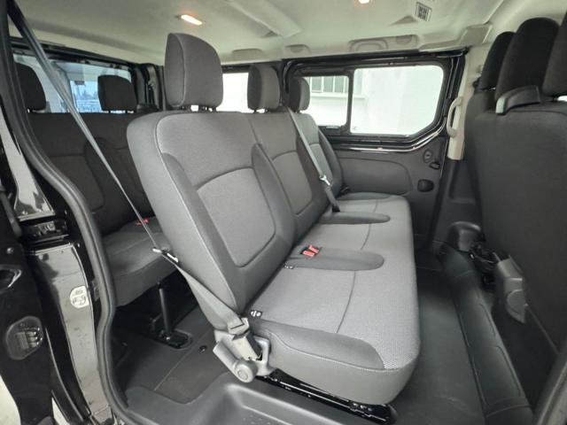 Nissan Primastar 2.0 dCi 150CV Aut PC-TN Bus - foto 4 di 4