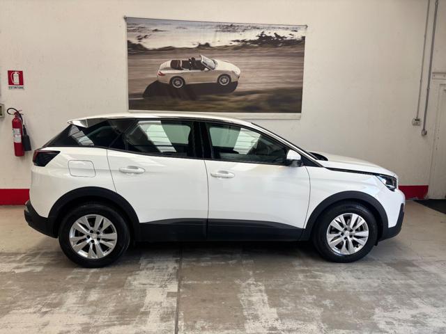 Peugeot 3008 BlueHDi 130 Business KM 20000 REALI - foto 2 di 4