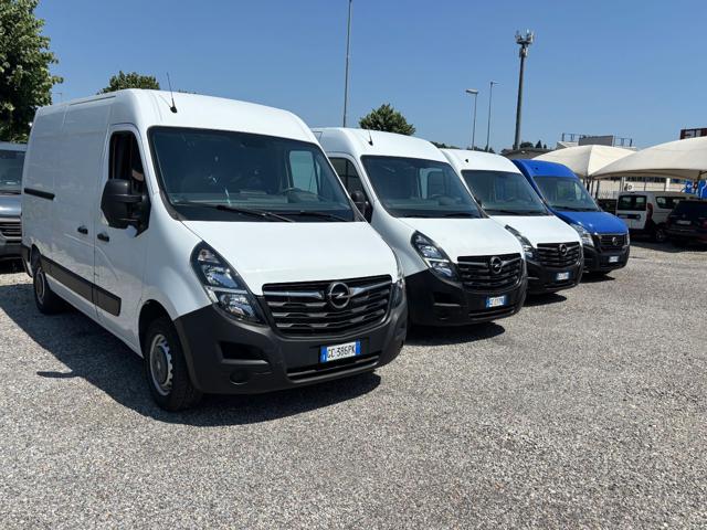 Opel Movano 35 2.3 TD 135CV PM-TM BELLISSIMO + IVA usato a MONTANO LUCINO