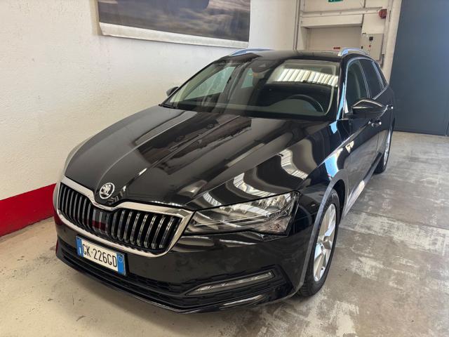 Skoda Superb 2.0 TDI EVO 150 CV SCR DSG Wagon Executive - foto 3 di 14