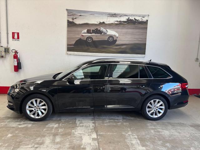Skoda Superb 2.0 TDI EVO 150 CV SCR DSG Wagon Executive, del 2022, 138.000 km, in vendita a Montano Lucino (CO)