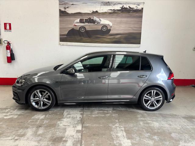 Volkswagen Golf 1.4 TSI 125 CV DSG 5p. Sport R-LINE, del 2017, 119.000 km, in vendita a Montano Lucino (CO)