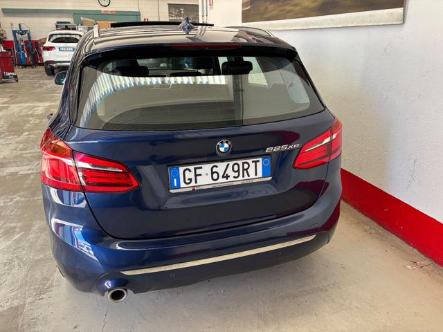 BMW 225 xe Active Tourer iPerf.Luxury TETTO APRIBILE - foto 4 di 4