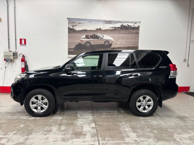 Toyota Land Cruiser 3.0 D4-D MANUALE TAGLIANDI UFFICIALI, del 2013, 282.000 km, in vendita a Montano Lucino (CO)