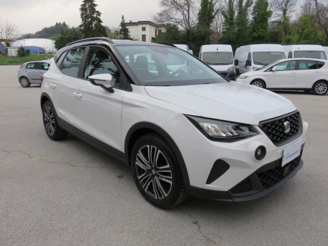 SEAT Arona 1.0 TGI Style ITALIANA CLIMA AUTOMATICO - foto 2 di 4