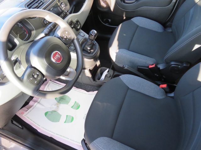 Fiat Panda 0.9 TwinAir Turbo Natural Power City Life CLIMA AU - foto 4 di 4