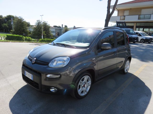 Fiat Panda 1.0 FireFly S&S Hybrid City Life - foto 2 di 4