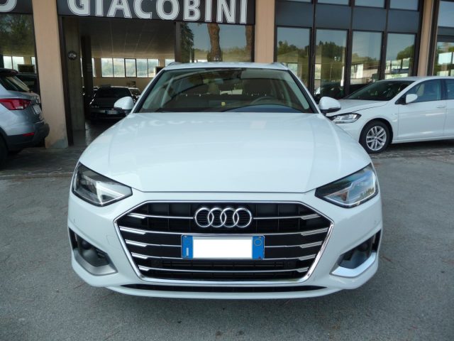 Audi A4 Avant 40 g-tron S tronic Business Advanced - foto 4 di 4