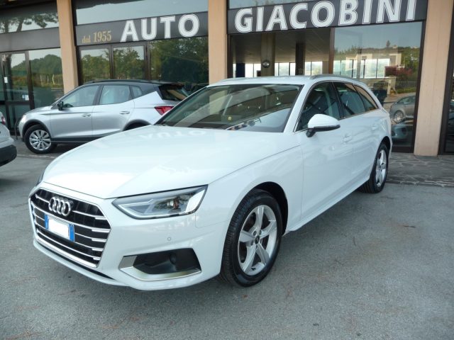 Audi A4 Avant 40 g-tron S tronic Business Advanced - foto 2 di 4