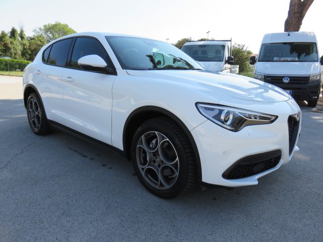 Alfa Romeo Stelvio 2.0 Turbo 200 CV AT8 Q4 Sprint - foto 4 di 4