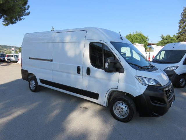 Fiat Ducato 35 2.2 Mjt 140CV PLM-TM L3 H2, del 2023, 77.000 km, in vendita a Tolentino (MC)