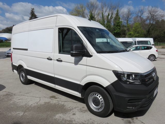 Volkswagen Crafter 30 2.0 BiTDI 177CV 4Motion L3 H3 ALLESTITO, del 2020, 111.000 km, in vendita a Tolentino (MC)