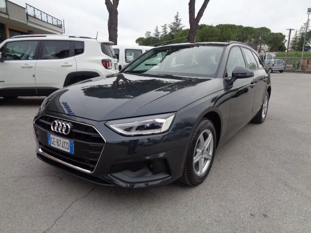Audi A4 Avant 2.0 TDI S tronic Business pelle - foto 3 di 4