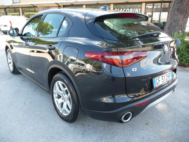 Alfa Romeo Stelvio 2.2 Turbodiesel 190 CV AT8 Q4 - foto 4 di 4