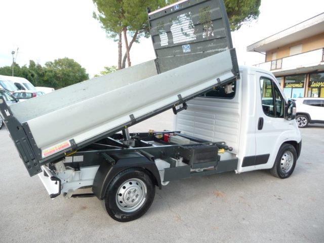 Fiat Ducato 35 2.3 MJT 160CV PLM Cabinato Maxi RIBALTABILE - foto 3 di 4