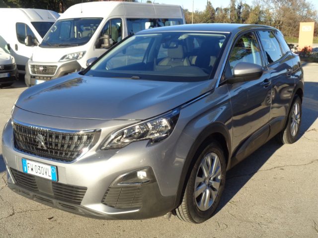 Peugeot 3008 BlueHDi 130 S&S Business usato a TOLENTINO