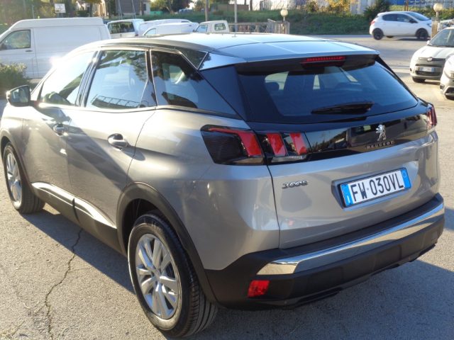 Peugeot 3008 BlueHDi 130 S&S Business - foto 3 di 4