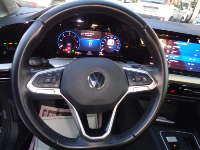 Volkswagen Golf Variant 2.0 TDI 150 CV DSG SCR Life, del 2022, 77.000 km, in vendita a Tolentino (MC)