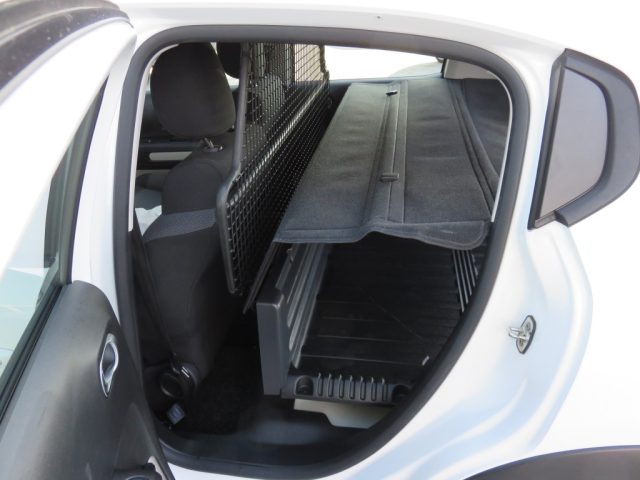Citroen C3 BlueHDi 100 S&S Van Feel - foto 4 di 4