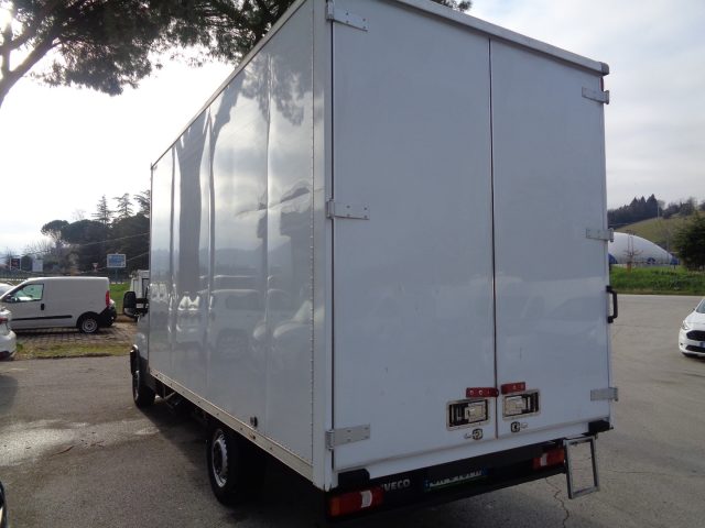 Iveco Daily 35S14N 3.0 CNG CENTINATURA ALLUMINIO KM13000 usato a TOLENTINO