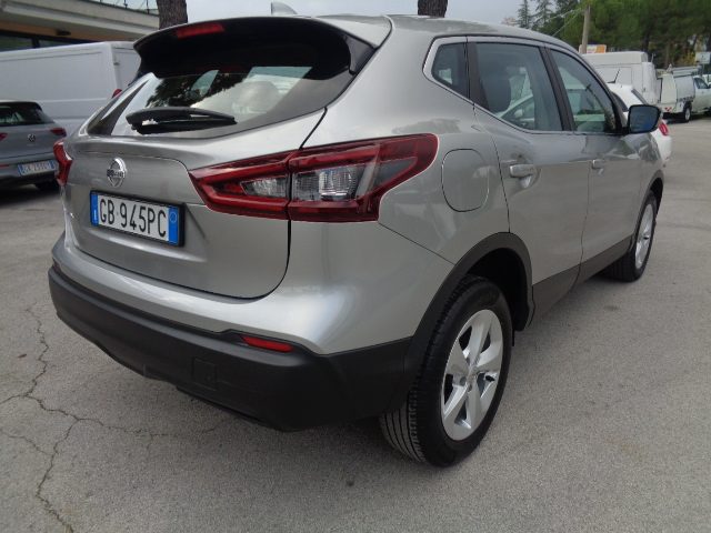 Nissan Qashqai 1.7 dCi 150 CV Business - foto 3 di 4