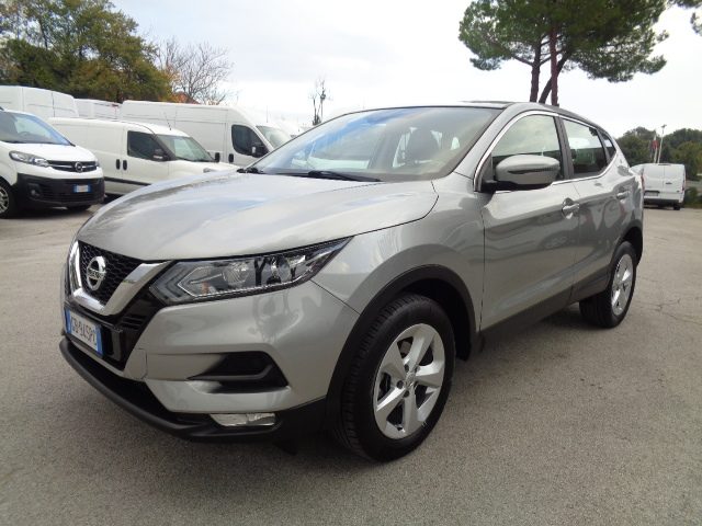 Nissan Qashqai 1.7 dCi 150 CV Business usato a TOLENTINO